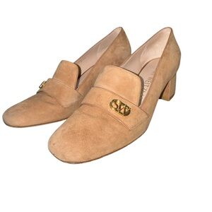 Stuart Weitzman Riela 50 Suede Pumps
Size 6.5